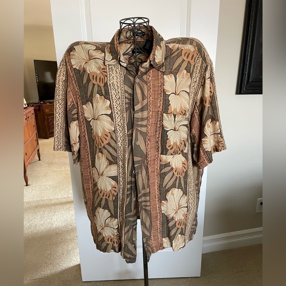 Men’s shirt - Picture 1 of 2